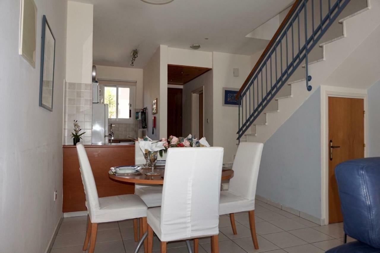 Villa Aurora Townhouse - Complimentary Paphos Airport Transport Esterno foto